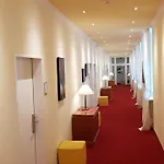 Domaene Walberberg 4* بورنهايم