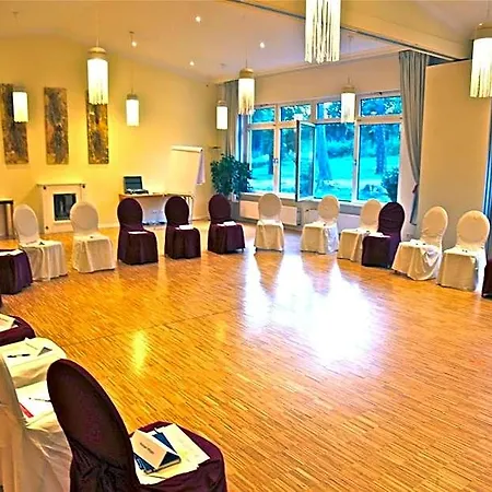 Domaene Walberberg 4* בורנהיים