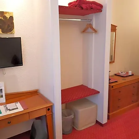فندق Domaene Walberberg 4*