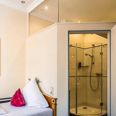 فندق Domaene Walberberg 4*