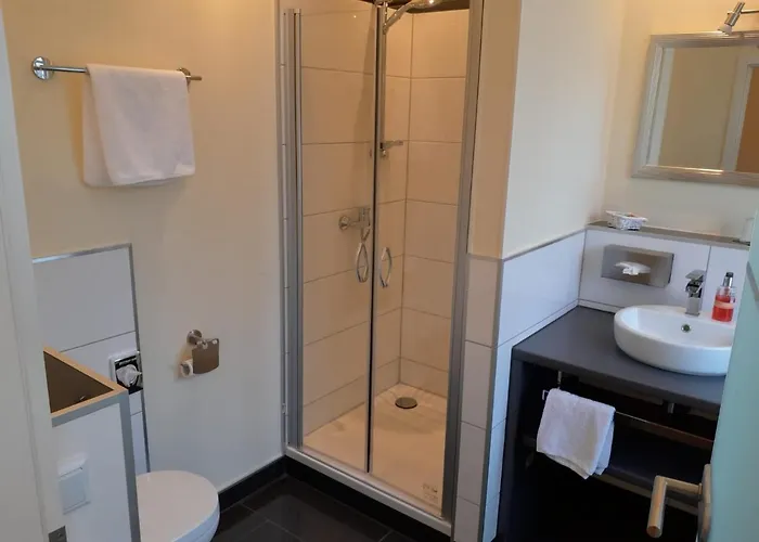 瓦伦堡古堡酒店 博恩海姆